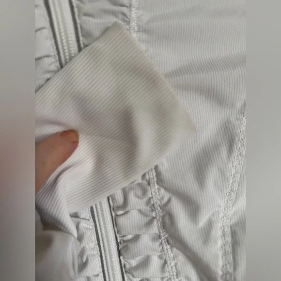 Lululemon Run Get Up And Go Jacket - Picture 5 of 7